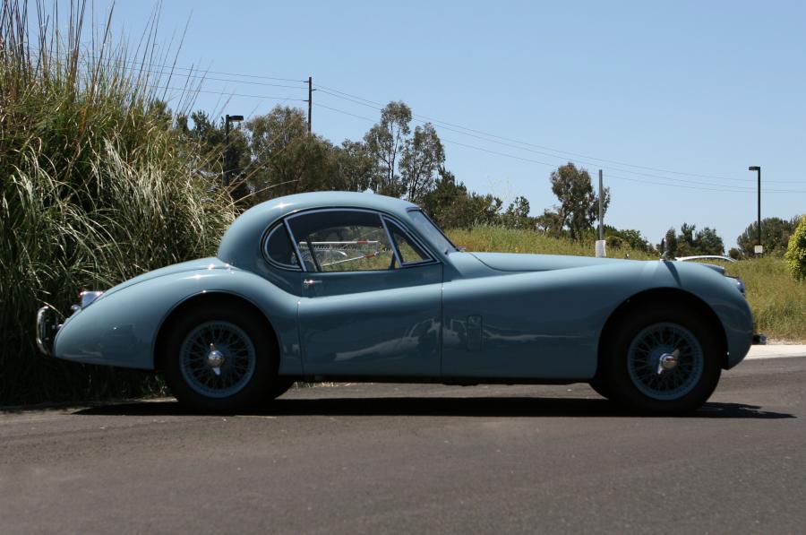  Jaguar XK120 Fixed Head Coupe 1953 года  (фото 8 из 18)